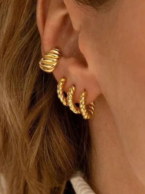 Stainless Steel Twist Round Minimalist Hoop Earring - Image 2